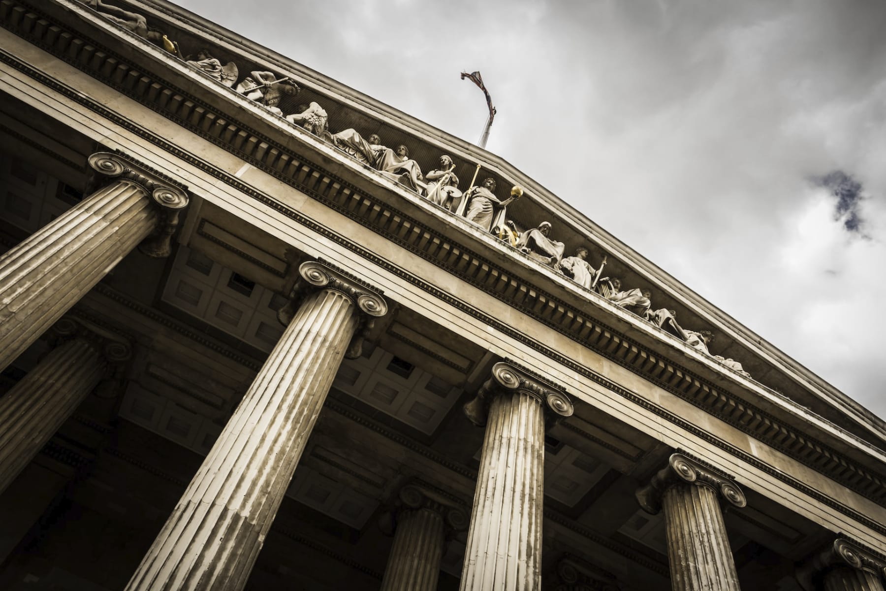 Featured image for “JORGE P. GUTIERREZ JR. NOMBRADO CONSEJERO DE LITIGIO DE AMÉRICA”